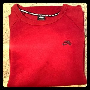 Nike SB Crewneck Sweatshirt red